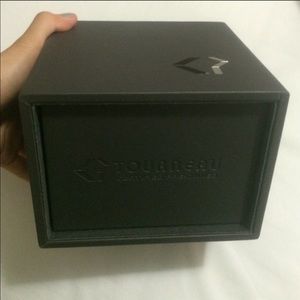 TOURNEAU WATCH BOX NEW